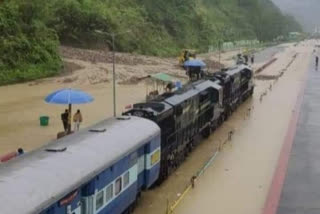 landslide-on-broad-gauge-railway-line-at-lumding-silchar