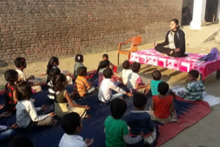 Geeta teaching yoga