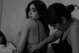 Janhvi Kapoor shares BTS pictures