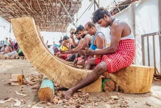 Ratha Yatra: ଆଗକୁ ଭଉଁରୀ ତିଥି, ଚକ ନିର୍ମାଣରେ ଲାଗିପଡ଼ିଛନ୍ତି ସେବକ