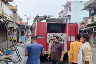 fire-in-jewellery-shop-in-dhanbad