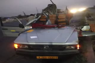 रेवाड़ी में कार ट्रक दुर्घटना , car truck accident in Rewari