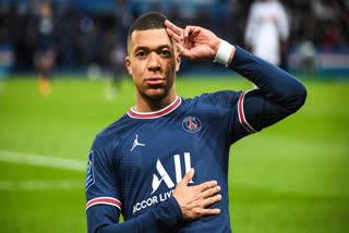 കിലിയൻ എംബാപ്പെ  Real Madrid plan to announce the signing of Kylian Mbape  Kylian Mbappe  Kylian Mbappe to madrid  Mbappe transfer  എംബാപ്പെ റയൽ മാഡ്രിഡിലേക്ക് തന്നെ ഔദ്യോഗിക പ്രഖ്യാപനം മാത്രം ബാക്കി  kylian Mbappe is set to link up with real Madrid  psg mbappe  പിഎസ്‌ജി സൂപ്പർതാരം കിലിയൻ എംബാപ്പെ  സൂപ്പർതാരം കിലിയൻ എംബാപ്പെ റയൽ മാഡ്രിഡിലേക്ക് ചേക്കേറുന്നു  അഞ്ചു വർഷത്തെ കരാറാണ് എംബാപ്പെ റയലുമായി ഒപ്പുവെക്കുക