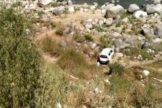 Car fell into a ditch