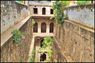 heritage of Nuh in dilapidated condition