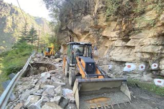 Yamunotri Highway Collapsed:ହାଲୁକା ବର୍ଷାରେ ଧସିଲା ୟୁମୁନେତ୍ରୀ ଜାତୀୟ ରାଜପଥ