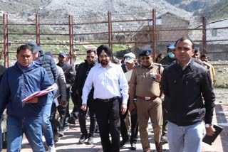 Chief Secretary inspected the reconstruction works in Kedarnath