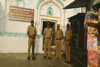 Aurangzeb tomb closed for five days for tourists, decision taken by Archaeological Department