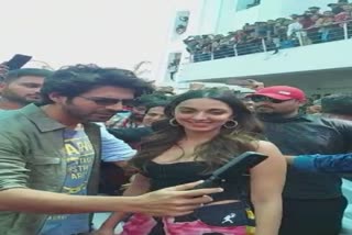 Kartik Aaryan and Kiara Advani visit in Indore