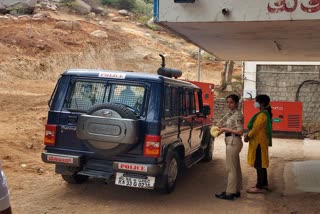 Accused Rekha Detention by police in yadgiri