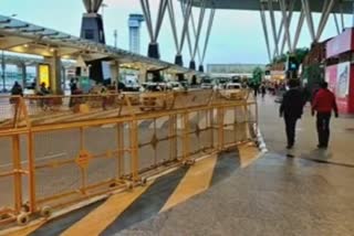 Bengaluru airport bomb threat news