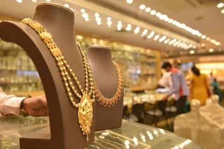 gold rate increases  gold price in india  new gold rate  സ്വർണവില ഉയർന്നു  പുതിയ സ്വർണവില  ഇന്നത്തെ സ്വർണവില  തുടർച്ചയായ രണ്ടാം ദിവസം സ്വര്‍ണവില കൂടി  Gold prices rise for second day