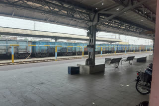 no-one-long-distance-train-from-hazaribag-station