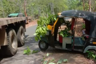 Road Accident:ମାଝିପଡ଼ା ଘାଟିରେ ଦୁର୍ଘଟଣା,3 ଜଣ ଅଙ୍ଗନବାଡି କର୍ମୀଙ୍କ ସମେତ 6 ଆହତ