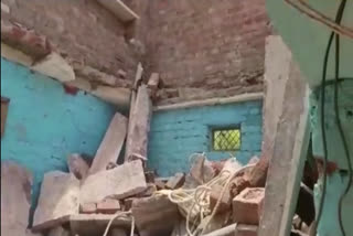 Under Construction house collapsed in Bhind