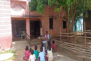 Poor condition of government school building in Dumka