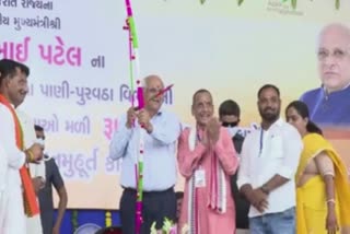 Chhotaudepur E launch : મુખ્યપ્રધાને છોટાઉદેપુરમાં લોકાર્પણ-ખાતમુર્હત કરી વિરોધના પક્ષના નેતાના દુ:ખમાં લીધો ભાગ