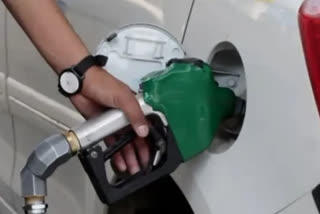 modi government reducing central excise duty in petrol-diesel price