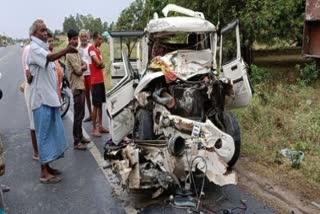 Nine persons killed in road accident in UP