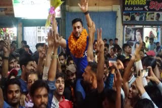 MI player Akash Madhwal reached Roorkee to get a grand welcome