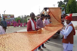 World record of 11 thousand meters long Chunari Yatra made in Dantewada of Bastar