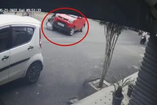 Horrific accident captured in CCTV at Bengaluru