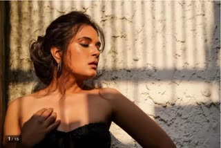 Richa Chadha pictures  Richa Chadha hot photos  bollywood news updates  Richa Chadha bollywood  bollywood celebrities  bollywood actress  richa chadha latest photos  richa chadha instagram  റിച്ച ഛദ്ദയുടെ ഫോട്ടോഷൂട്ട് ചിത്രങ്ങള്‍  റിച്ച ഛദ്ദ പുതിയ വാര്‍ത്തകള്‍  ബോളിവുഡ് താരങ്ങളുടെ ഫോട്ടോഷൂട്ട്  റിച്ച ഛദ്ദ ഇന്‍സ്‌റ്റഗ്രാം ചിത്രങ്ങള്‍