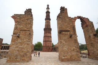 Hindu prayers at Qutub Minar