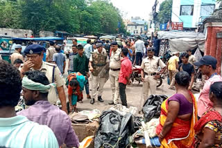 Railways Evicted Illegal Hawkers from Asansol Station Road