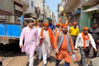 Manoj Tiwari campaign against Kejriwal government