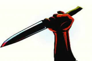 a man attacked on his wife and daughter with knife in illandhu