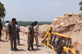 illegal mica mines grounded in Giridih
