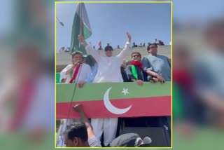 Imran Khan's Azadi March begins, several PTI members arrested