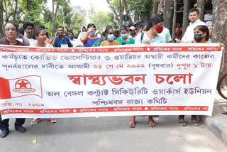 Agitation by Temporary Corona Fighters for Demanding Re-employment