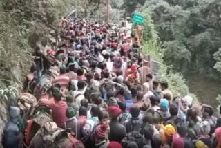 Kedarnath Yatra Road jammed with crowds of devotees