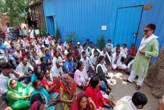 Street traders protest in Haridwar