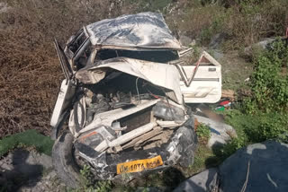 5 people from Bengal killed after car falls into gorge near Uttarkashi