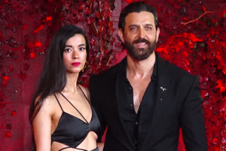 Hrithik Roshan Saba Azad makes relationship official