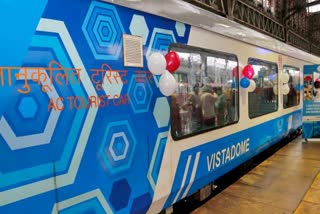 Vistadome Coach Train