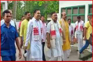 Jayanta Mallabaruah visited Sri Sri Batadrava Than in Nagaon