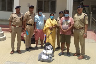 Haridwar GRP arrested 4 members