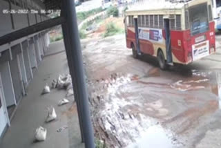 Watch:CCTV footage shows KSRTC Bus stolen from Aluva bus stand