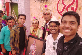 Karnataka: MES activists thrash bride and groom for playing Kannada songs during wedding procession in Belagavi
