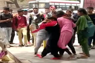 fight between fight between two girls in rewaritwo girls in rewari