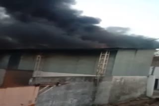 Fire in closed factory in Bhopal