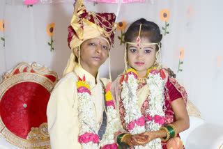 Dwarf wedding in Jalgaon catches limelight,