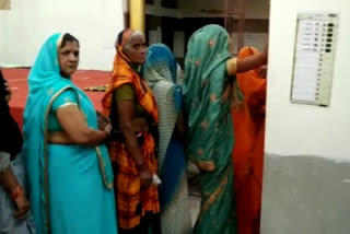 By election in Dholpur for ward member, around 66 percent voters turned out