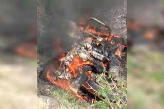 video  A  man who set fire to his bike in Vijayapura