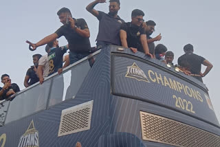Gujarat Titans take out victory parade on an open-top bus