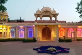 Khazana Mahal Museum, gemstones in Khazana Mahal